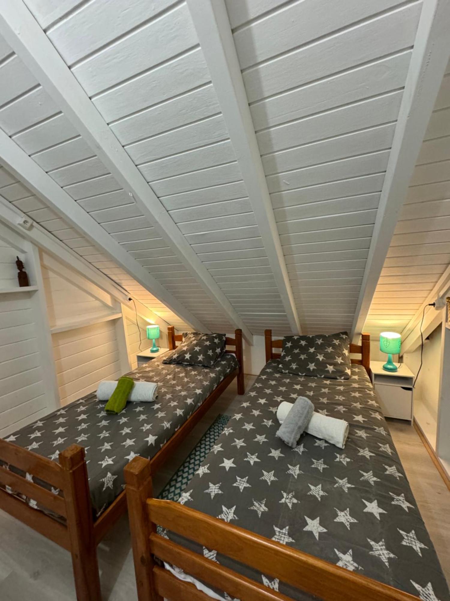 Maison Bord De Mer A 100 M Saint-Francois  Exterior photo